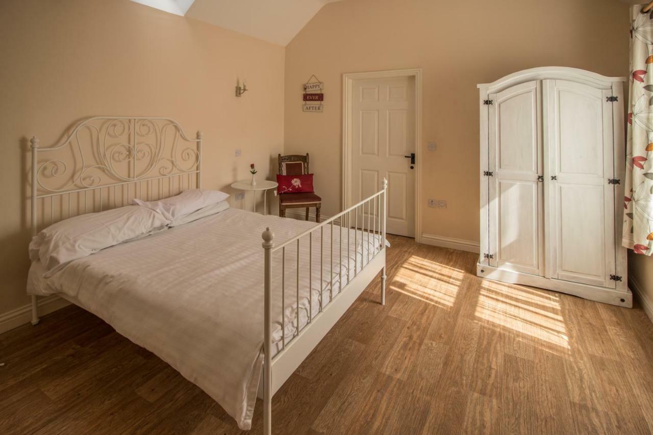 Saracens Head Old Function Apartment