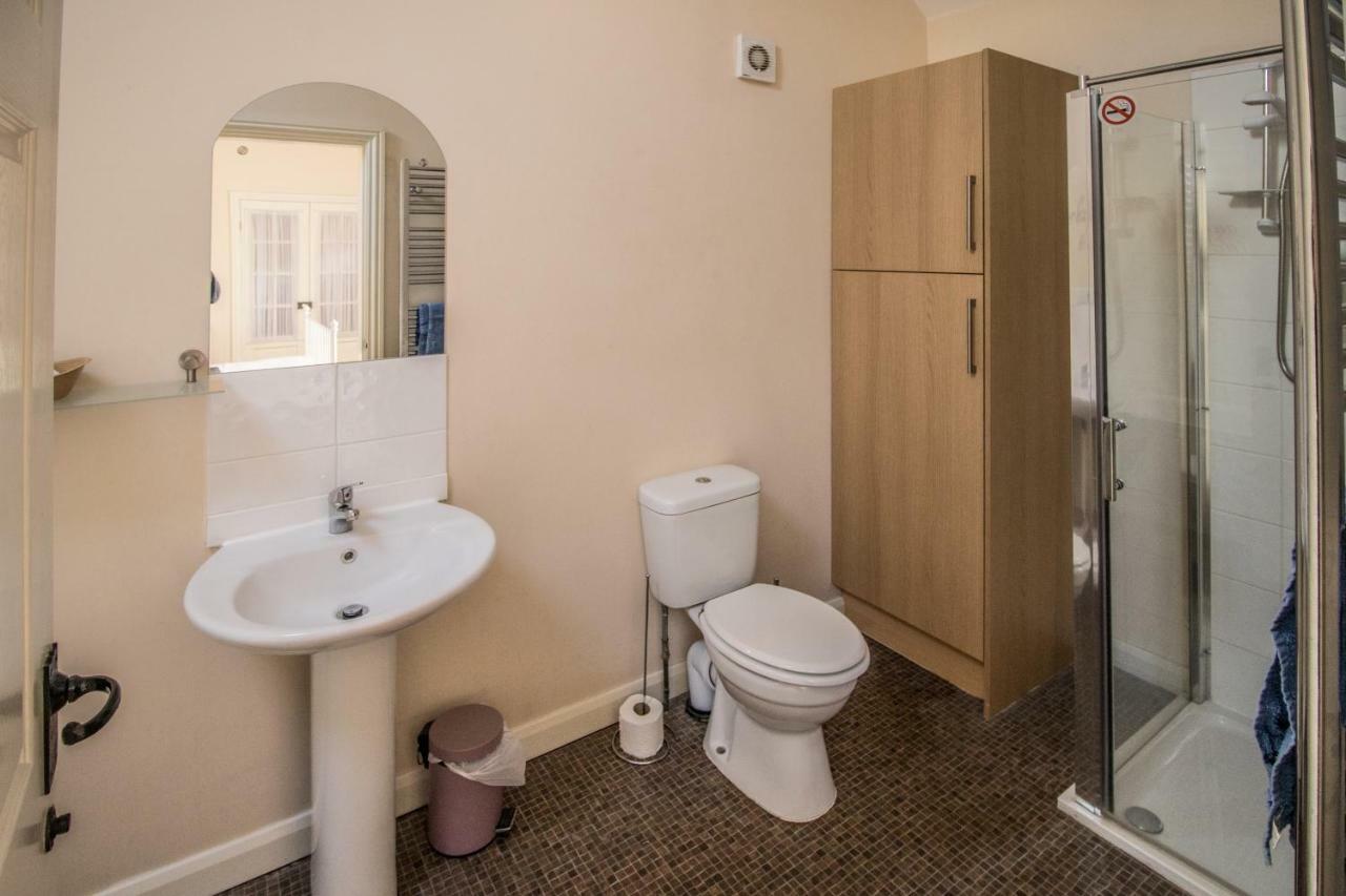 Saracens Head Old Function Apartment Chapel Saint Leonards